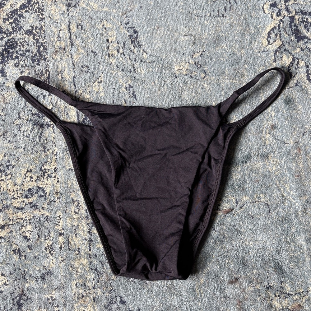 NWOT Monday Swimwear Black Barbados Bikini Bottom (V)